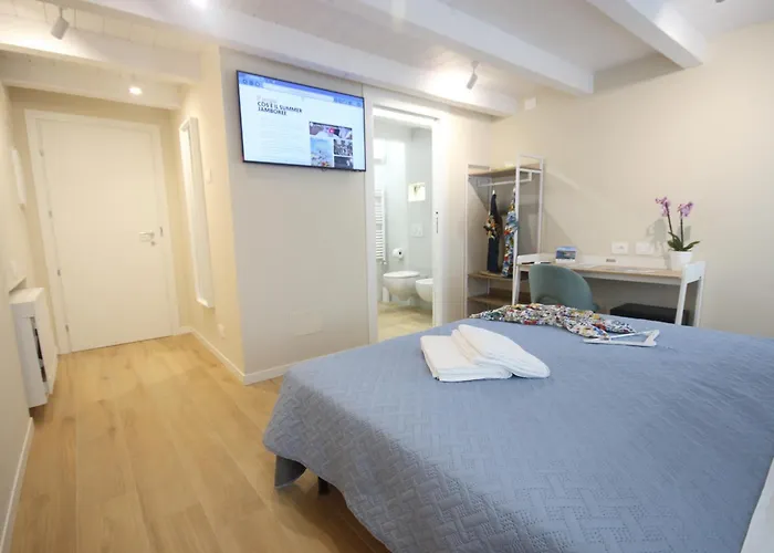 Photomusic Boutique Gasthof Senigallia